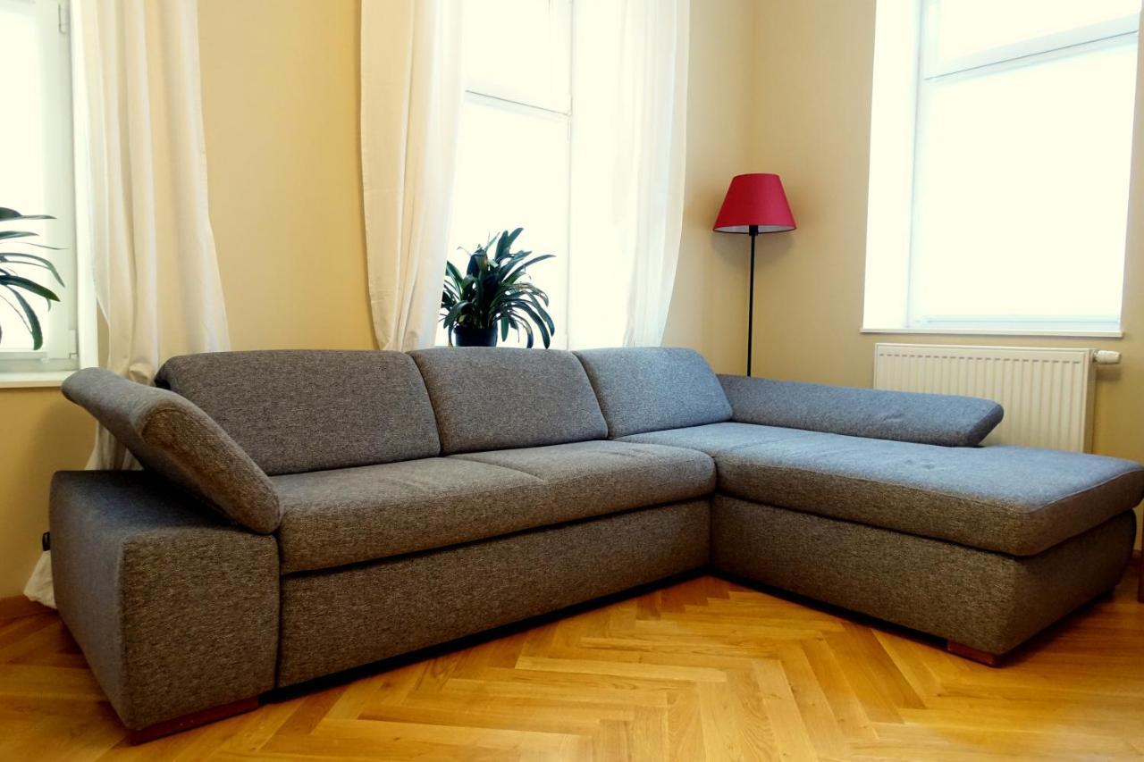 Studio U Parkplatz, Zentrale Ruhelage Neben Grunoase Lägenhet Wien Exteriör bild