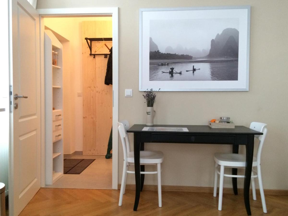 Studio U Parkplatz, Zentrale Ruhelage Neben Grunoase Lägenhet Wien Exteriör bild